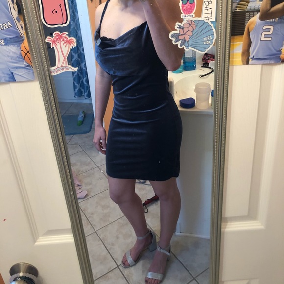 Forever 21 Velvet Formal Dress - Picture 8 of 8